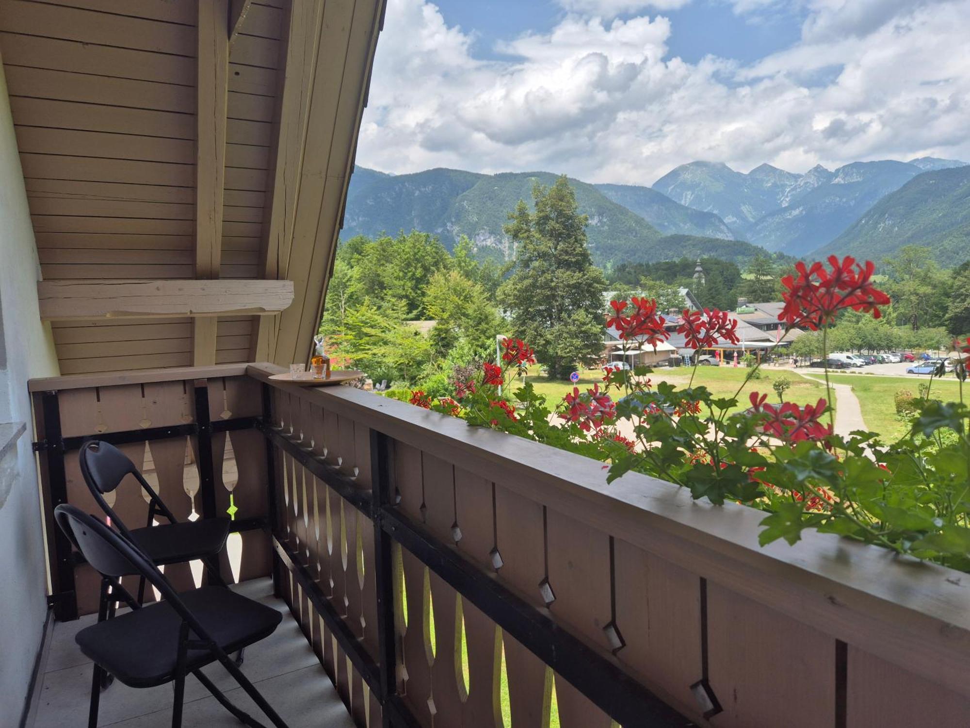 Apartma Simona Bohinj ภายนอก รูปภาพ